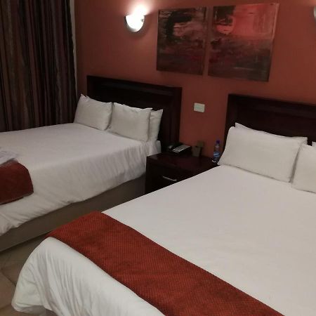 Royal Hotel Polokwane Kültér fotó