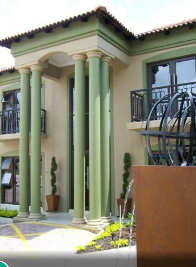 Royal Hotel Polokwane Kültér fotó