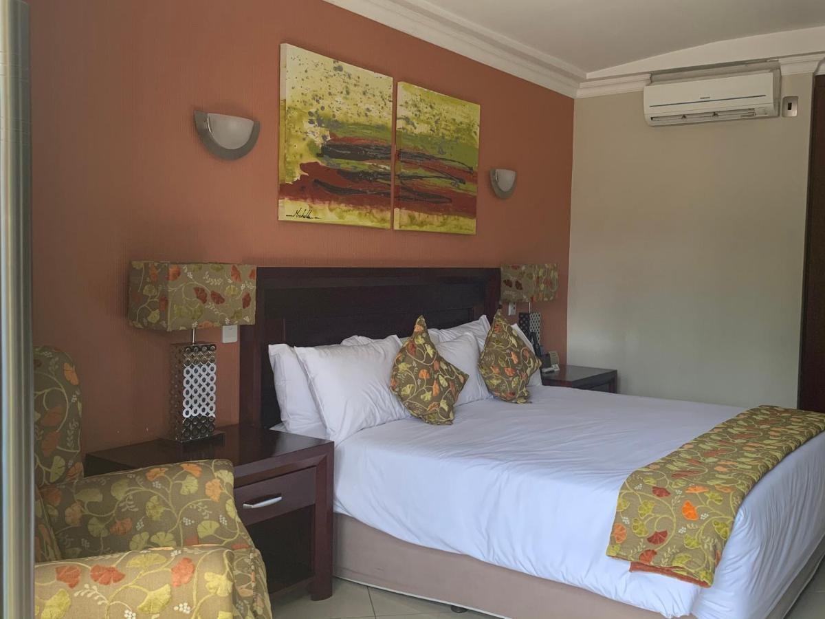 Royal Hotel Polokwane Kültér fotó